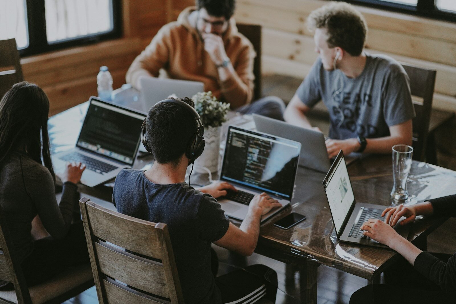 Willkommen bei Sindo.ch! Wir sind eine kreative Digitalagentur